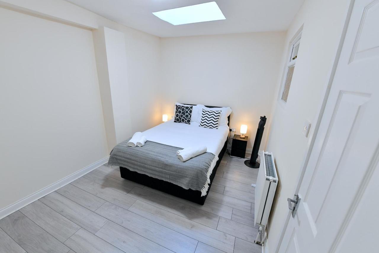 City Apartments Near Seven Sisters Лондон Екстериор снимка