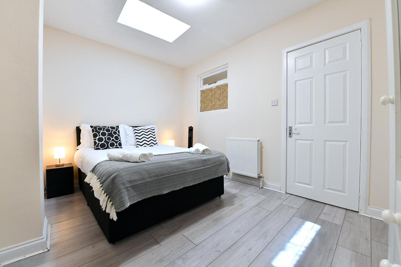 City Apartments Near Seven Sisters Лондон Екстериор снимка