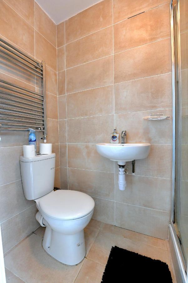 City Apartments Near Seven Sisters Лондон Екстериор снимка