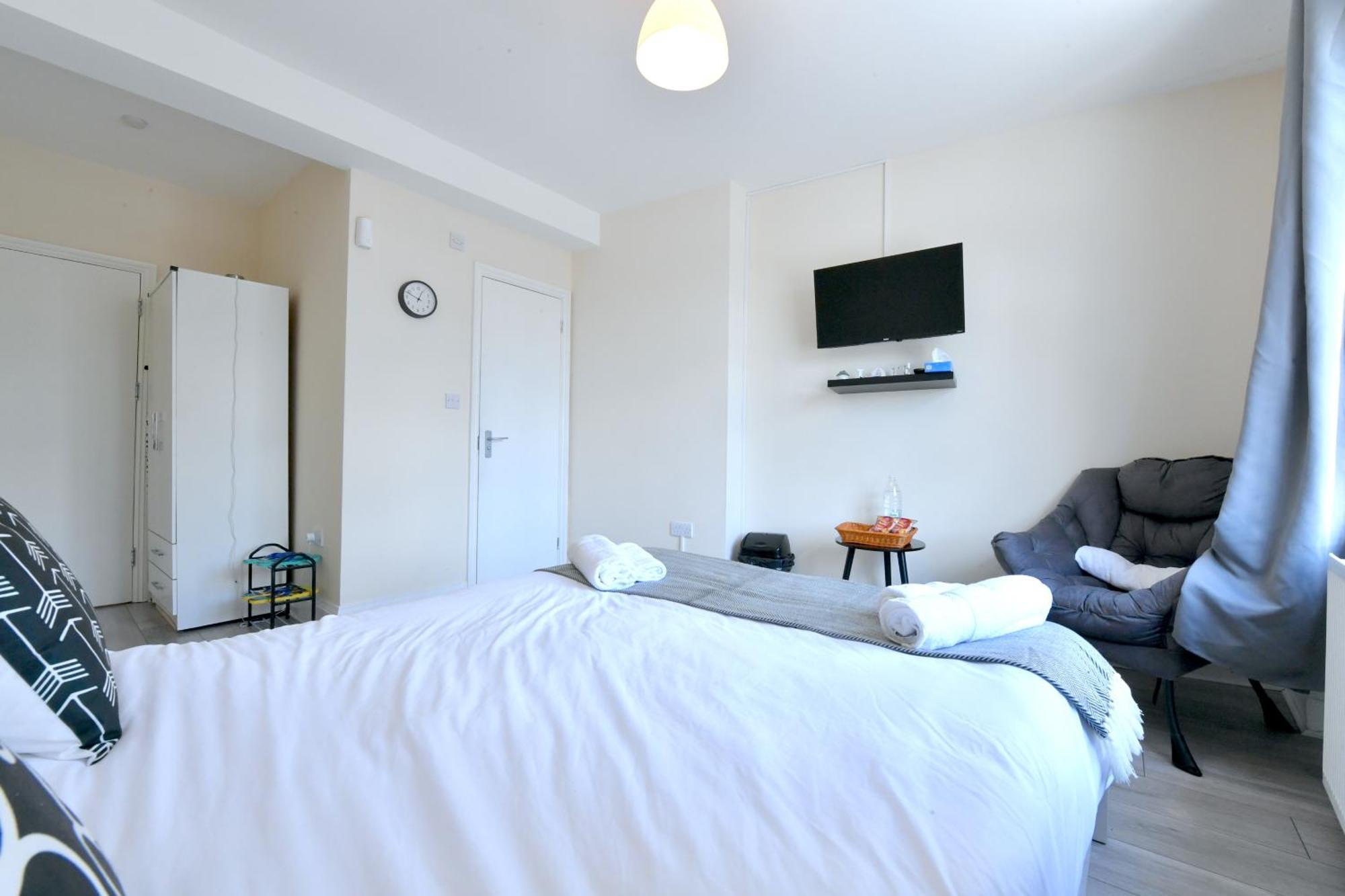 City Apartments Near Seven Sisters Лондон Екстериор снимка
