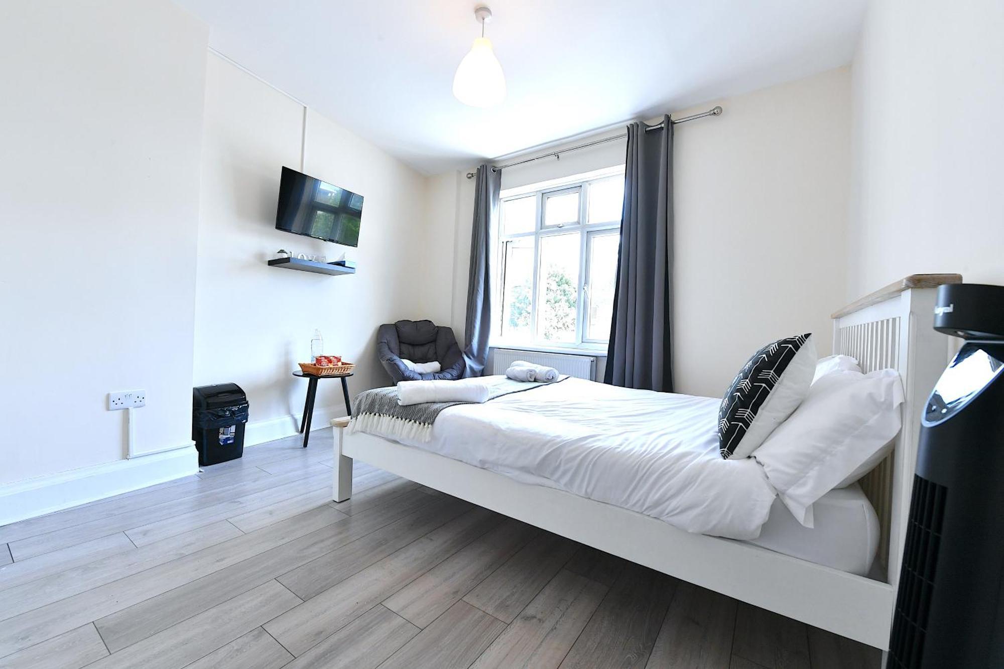 City Apartments Near Seven Sisters Лондон Екстериор снимка