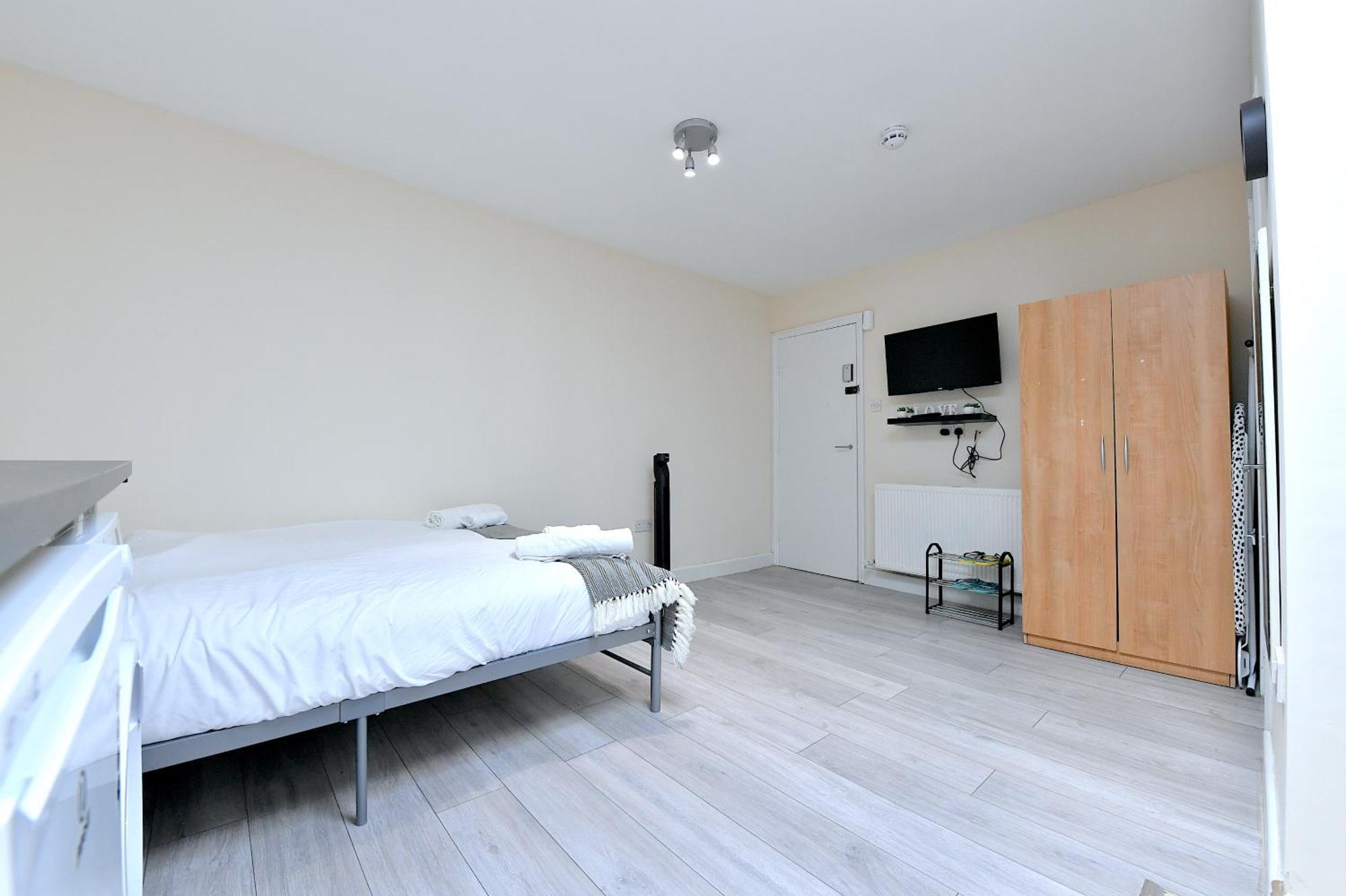 City Apartments Near Seven Sisters Лондон Екстериор снимка