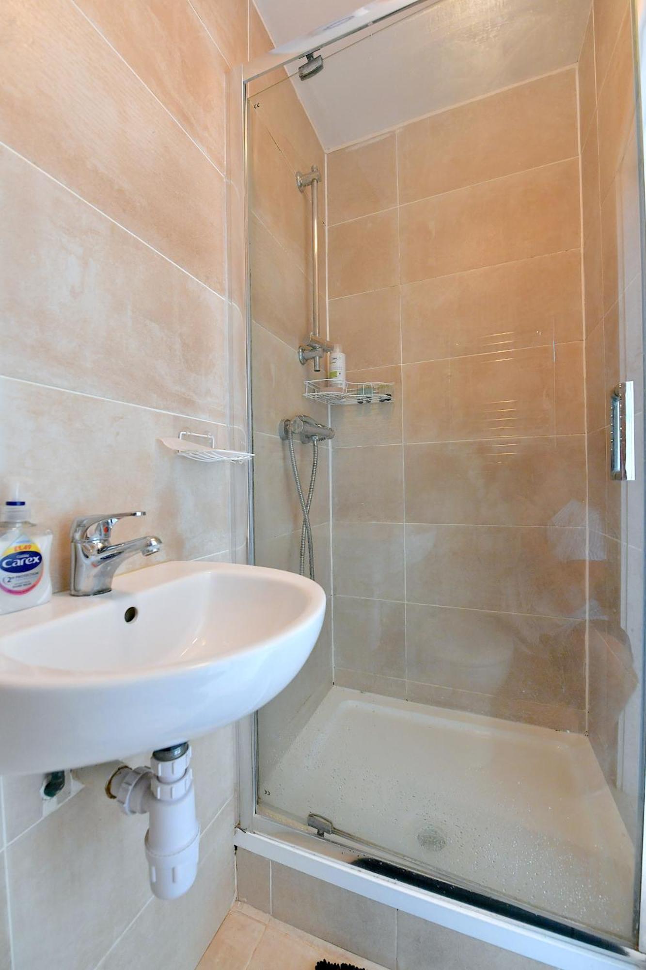 City Apartments Near Seven Sisters Лондон Екстериор снимка